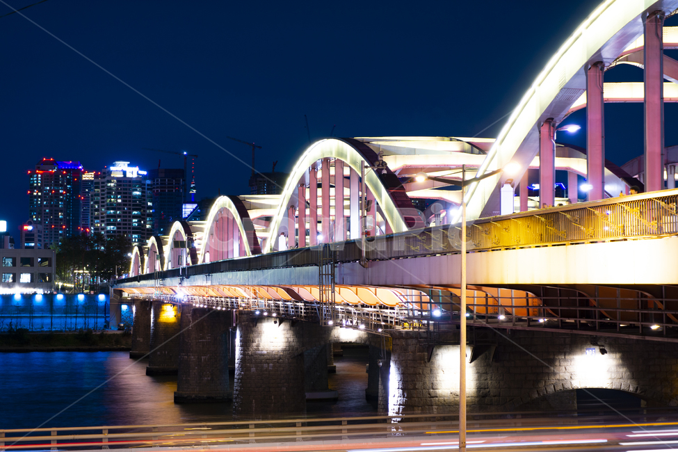 architecture,건축물,metropolis,중심지,town,city,시티,urban,어반,서울야경,야경,공원,park,경치,밤,풍경,nightscape,nightview,건물,landscape,빛,light,서울,한국도시,도시,한국도시경관,빌딩,불꽃놀이,building,대교,한강,옥외,outdoors,한강대교,야경,밤,풍경,nightscape,night,landscape,건축물,건물외관,exterior,building,structure,architecture,construction