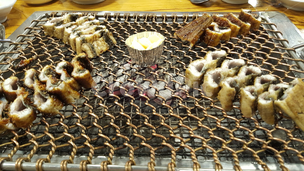 장어구이,장어,음식,외식,안주