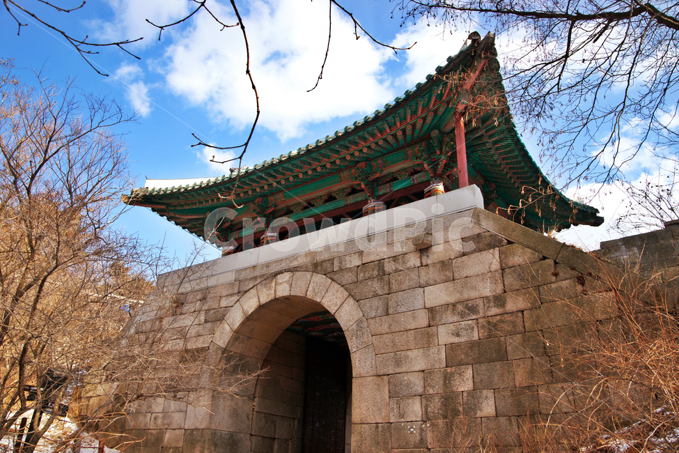 대성문,북한산,북한산성,대동문,금위영,1711년,조선시대,성문,산성,형제봉,홍예문,우진각지붕,한국전통,한국문화,korean traditional,korean culture,건축물,건물외관,exterior,building,structure,architecture,construction