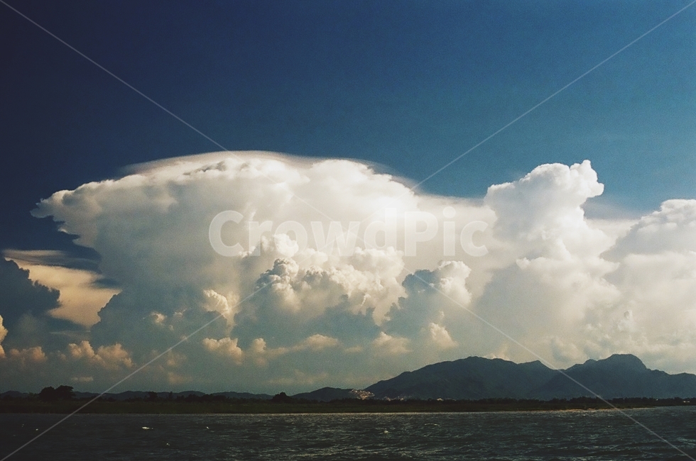 하늘,구름,여름,강,자연,풍경,자연,풍경,nature,landscape,weather,날씨,outdoors,옥외,cloud,sky,cumulus,적운