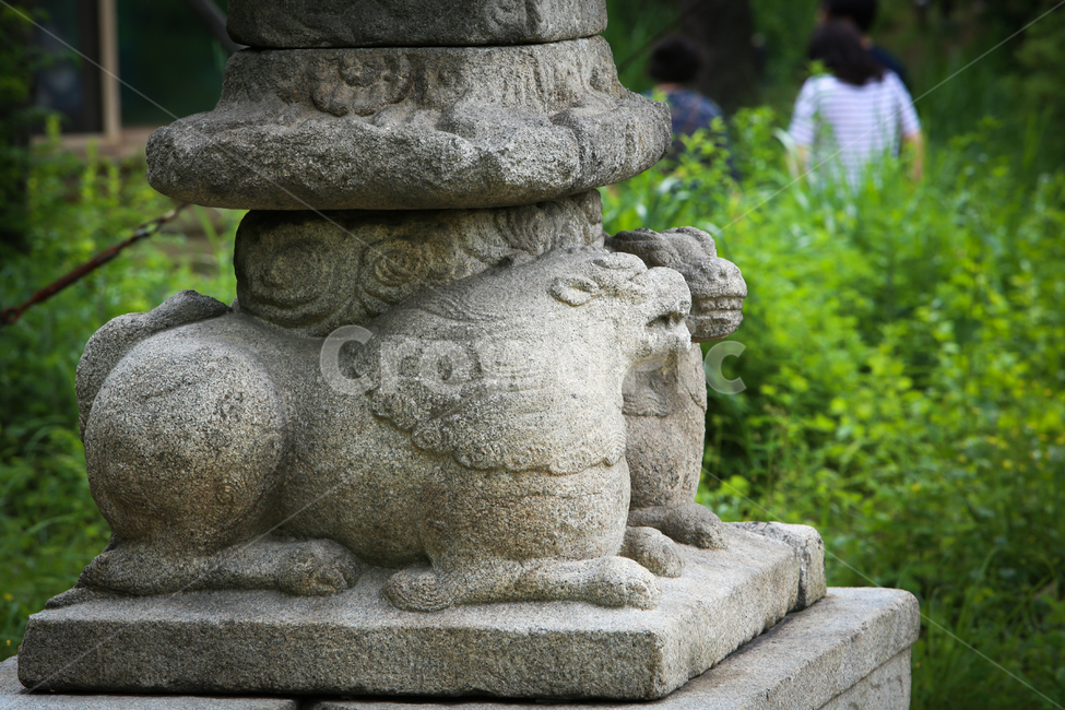 석등,조각,문양,돌,야외,조경,문화,사자,한국전통,한국문화,korean traditional,korean culture,조각상,동상,석상,조형물,statue,bronze statue,stone statue