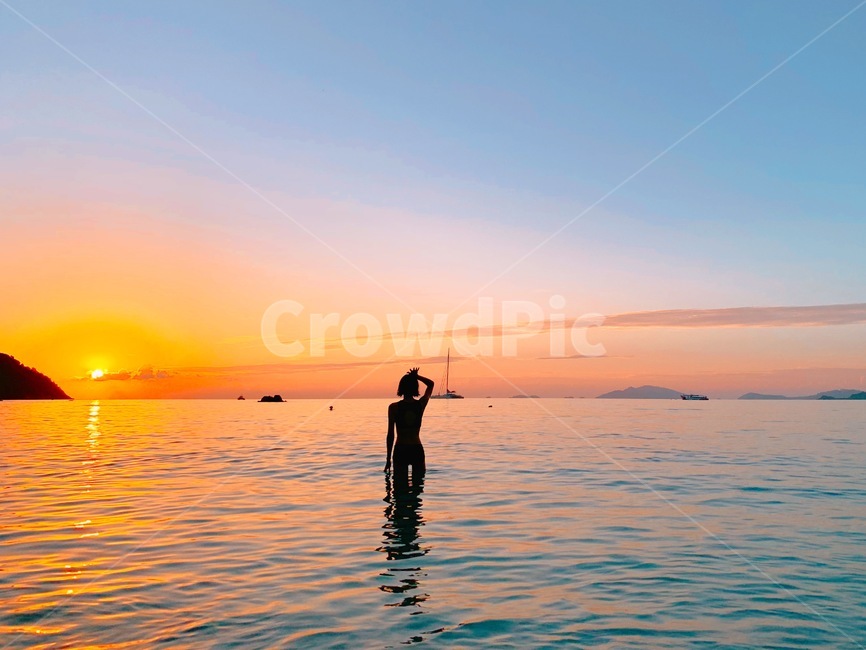 바다,노을,사람,뒷모습,섬,태국,sunset,human,자연,해,person,인물실루엣,사람실루엣,character silhouette,human silhouette,여행,휴가,traveling,vacation,trip
