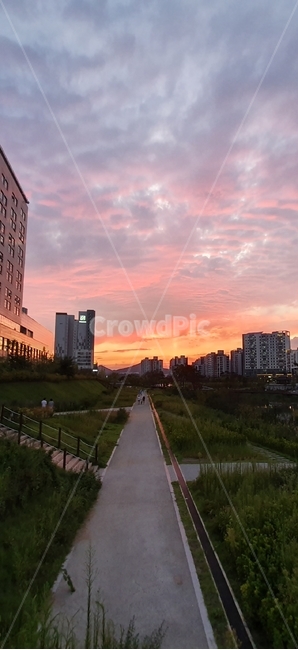 노을,길,구름,산책,붉은노을,해질녘,석양