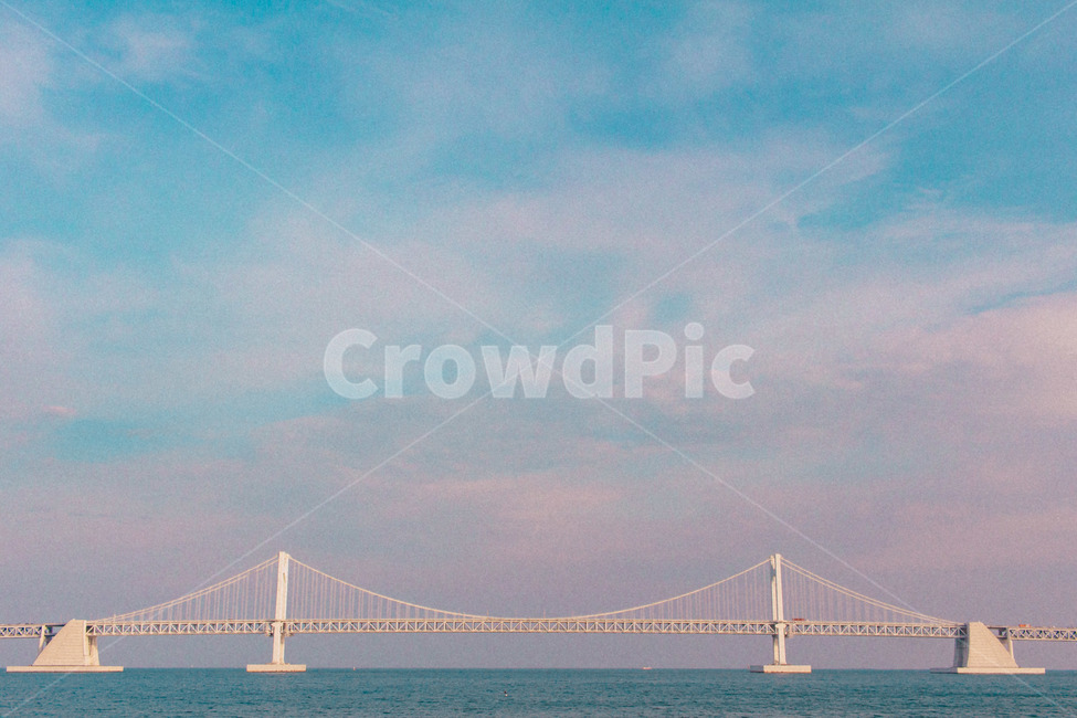 광안대교,대교,다리,바다,푸른하늘,bridge,감성사진,감성,광안리,랜드마크,landmark,tourist attraction,한국랜드마크,한국관광지,한국명소,korea landmark,korea tourist attraction,색깔,색상,색채,색감,color sense,color sensitivity,feeling of color