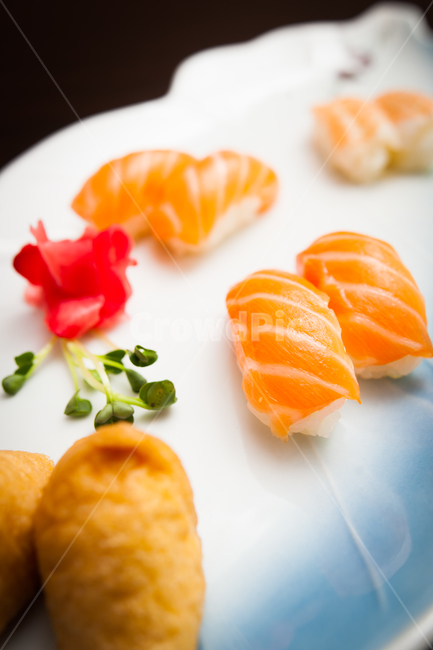 연어회,회,초밥,음식,일식,연어,메뉴,무순,초생강,플레이팅,연출,메뉴판,food,음식,식재료,요리,food,cook,meal,dishes,food reserves