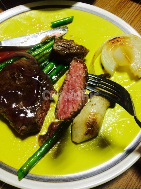 스테이크,steak,혼밥,아스파라거스,디너,french,homecook,dinner,미디움레어,mediumrare,mediumrare,음식,식재료,요리,food,cook,meal,dishes,food reserves