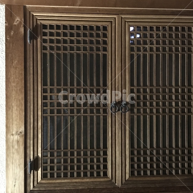 한옥,문,나무,창호지,기와,한국전통,한국문화,korean traditional,korean culture