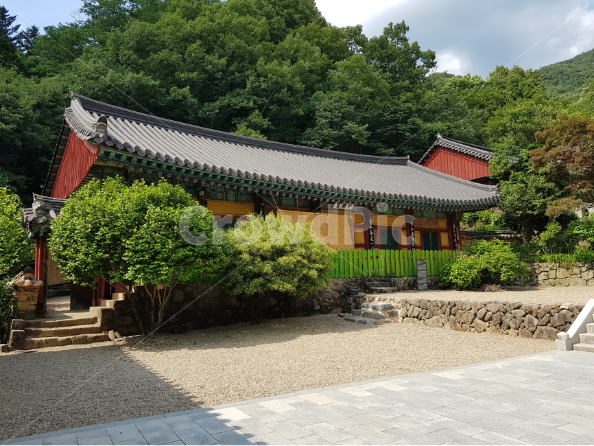 한국전통문화,불교,사찰,전통건축,쌍계사,지리산,최치원,한국전통,한국문화,korean traditional,korean culture,건축물,건물외관,exterior,building,structure,architecture,construction