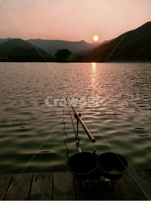 저수지,낚시,노을,태양,저수지낚시,낚시터,손맛낚시,자연,풍경,nature,landscape,스포츠,레저,운동,sports,leisure,exercise,outdoors,옥외,water,물