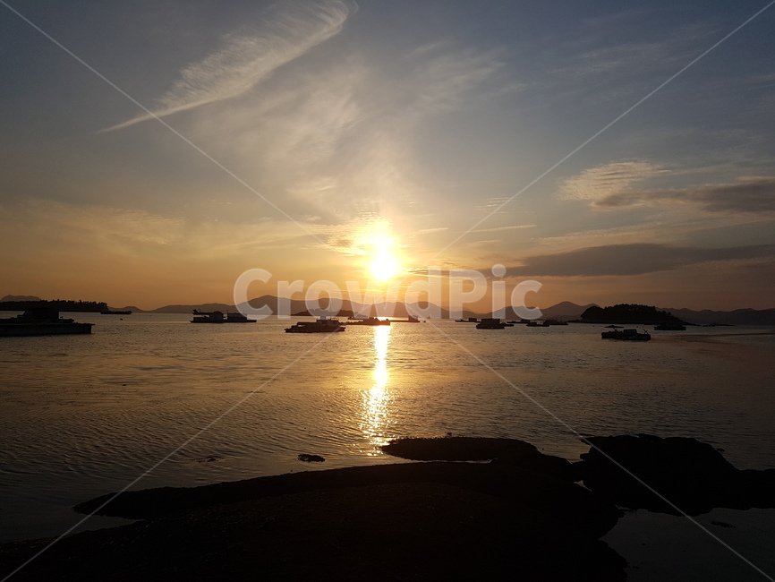 노을,태양,바다,밤바다,갯벌,저녘노을,하늘,자연,풍경,nature,landscape,실루엣,그림자,silhouette,shadow,flare,플레어,light,빛,sunlight,햇빛