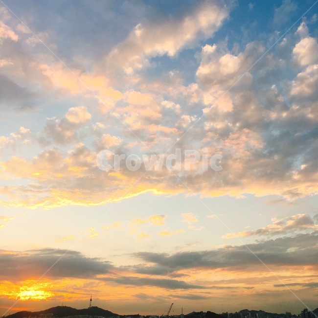 하늘,서울하늘,노을,구름,아름다운하늘,해질녘,자연,풍경,nature,landscape,outdoors,옥외,sky