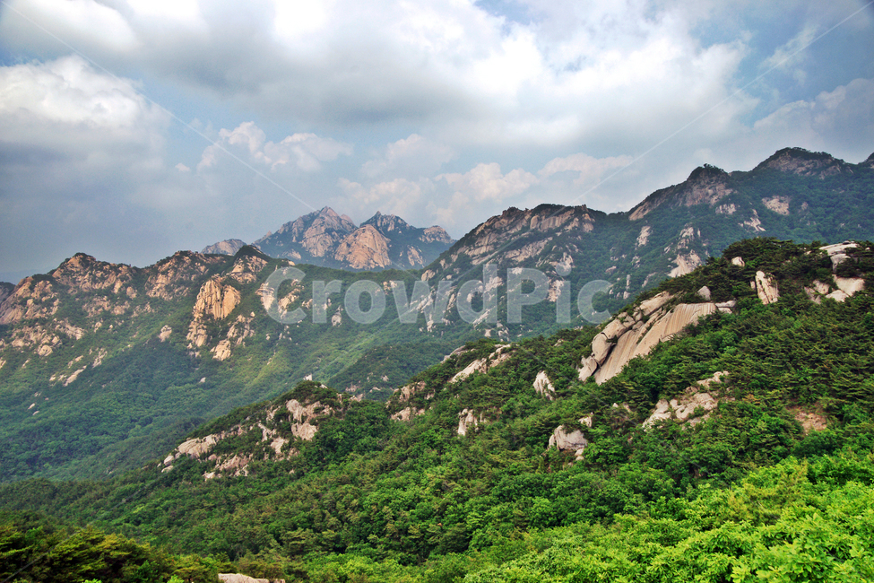 북한산,명산,신록,여름,국립공원,등산,자연,풍경,nature,landscape,한국자연풍경,한국자연경관,korea nature landscape,outdoors,옥외,mountain,산,mountain range,산맥