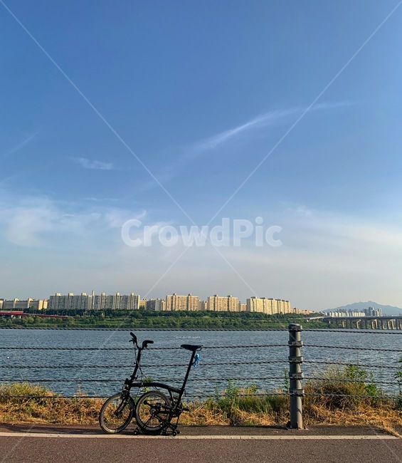 자전거,한강,한가로움,풍경,산책,나들이,여유,라이딩,바이시클,취미,레저,한강라이딩
