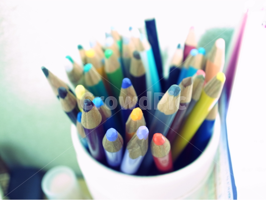 디자인,색연필,연필,칼라,색,공부,문구류,color,colorpencil,미술재료,pencil,광고,design,study,예술,art,사물,물건,오브젝트,thing,object,matter