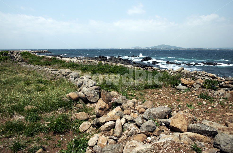 올레101코스,가파도,제주,서귀포시,대정읍,섬,바다,돌담,자연,풍경,nature,landscape,한국자연풍경,한국자연경관,korea nature landscape,제주도,jeju,jeju island,rubble,파편,ground,바닥