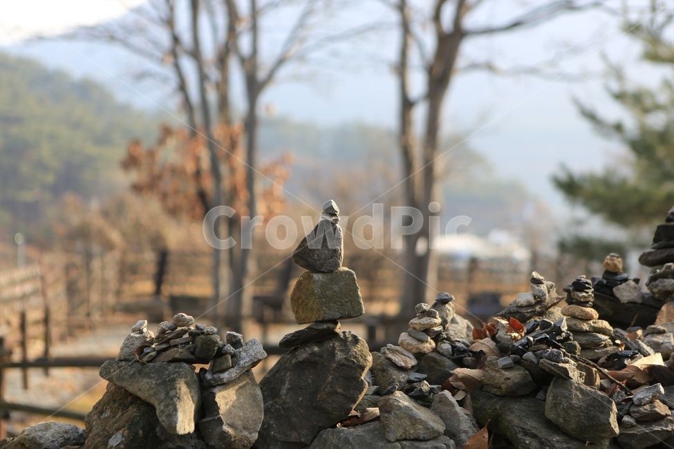 돌탑,소원,기도,stone,stonetower,hope,자연,풍경,nature,landscape,rubble,파편,animal,동물,bird,새