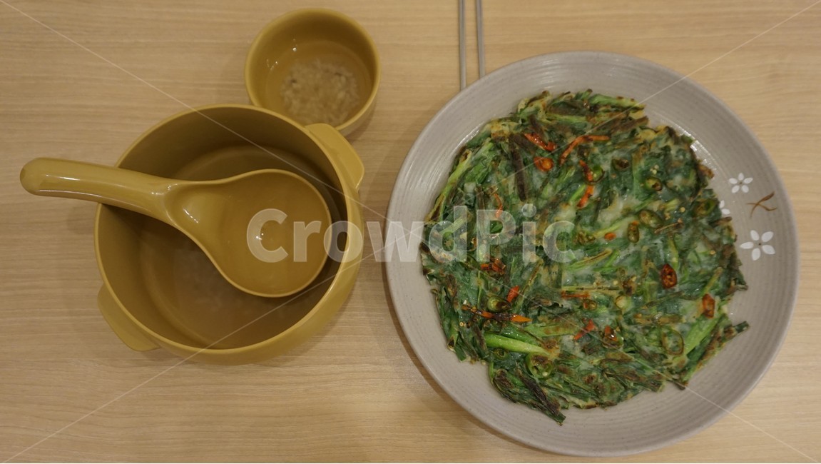 파전,야식,쪽파,부침개,파전종류,안주,요리,식재료,한식,한국요리,후식,간식,술안주,food,koreandishes,koreapizza,koreanpizza,koreanfood,koreafood,한국음식,막걸리안주,막걸리,cook,dishes,korea,음식,맛있는,동동주,숭늉,전,주전부리,먹방,음식,식재료,요리,food,cook,meal,dishes,food reserves,한식,한국음식,한국요리,korean food,korean dishes,korean meal,korean cook,디저트,간식,후식,dessert,snack