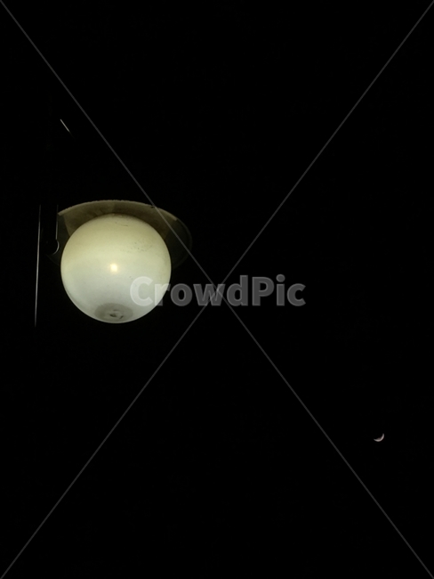 달,moon,가로등,밤,초승달,야경,밤,풍경,nightscape,night,landscape