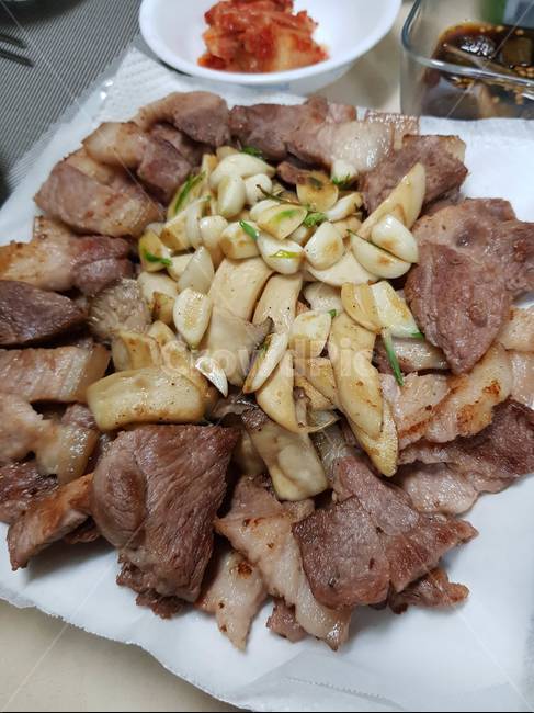 삼겹구이,삽겹살,meal,식사,food,음식,dish,요리