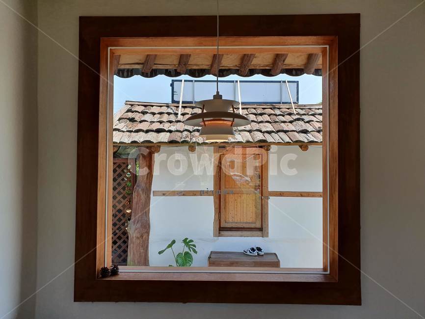 window,창문,전통,view,tradition,기와집,낡음,old,가옥