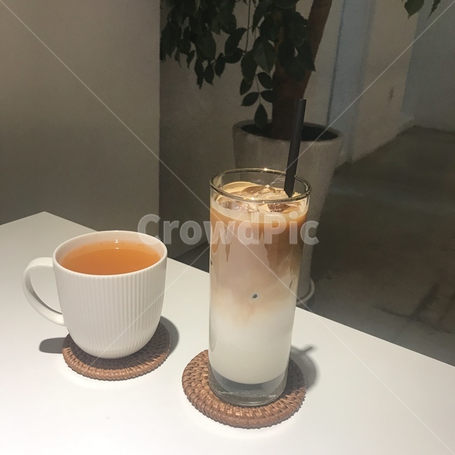 카페,커피컵,커피잔,디저트,커피,화분,식물,caffe,pottery,받침접시,컵,coffeecup,커피,카페,coffee,cafe