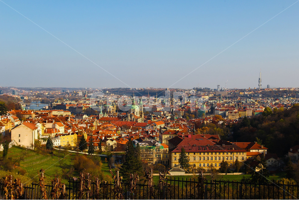 체코,프라하,유럽,동유럽,cityscape,건물,건축물,집,블타바강,prague,praha,여행,프라하풍경,해질녘,유럽사진,프라하성,겨울,계절,winter,season,도시,city,landscape,랜드마크,landmark,tourist,attraction,해외,외국,세계,foreign,oversea,world,도시풍경,해외도시풍경,외국도시풍경,세계랜드마크,해외랜드마크,외국랜드마,크worldlandmark,worldtourist,감성,sensible,feeling,색깔,색상,색채,색감,colo,rsense,color,sensitivity,feelingofcolo,주택,나무,체스키,체스키크로믈로프,유럽여행,동유럽여행,여행지,관광,관광지,지붕,올드타운,중세,아름다운,동화마을,동화,붉은,주황색,구시가지,붉은지붕,여행사진,sense,colorsensitivity,feelingofcoloroutdoors,옥외,경치,nature,자연,roofscenery,도시,풍경,city,landscape,해외,외국,세계,foreign,oversea,world,세계도시풍경,해외도시풍경,외국도시풍경,world cityscape,경치,outdoors,옥외,nature,자연,scenery