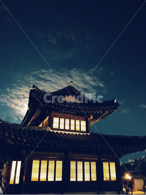 하늘,밤하늘,sky,전통적,traditional,전통,야경,밤,풍경,nightscape,night,landscape,한국전통,한국문화,korean traditional,korean culture,건축물,건물외관,exterior,building,structure,architecture,construction,건물,worship,예배,shrine,신사,pagoda,탑