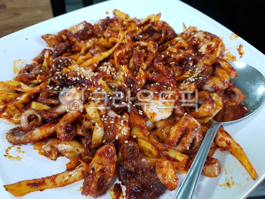 쭈꾸미,쭈꾸미볶음,koreanfood,매운음식,식사
