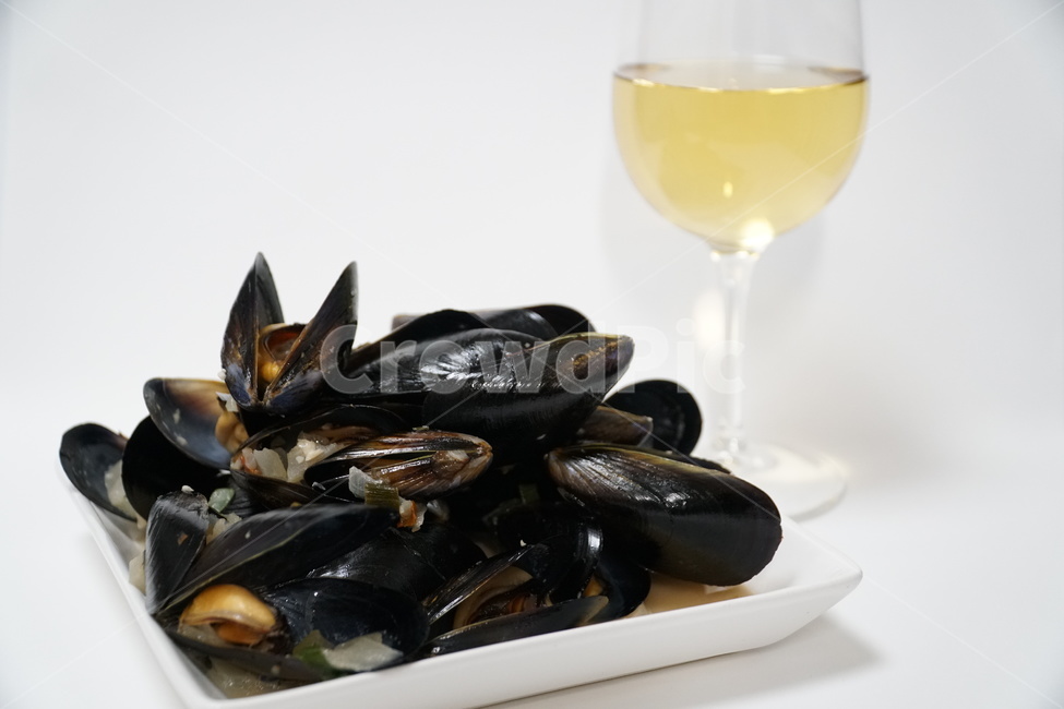 물마리니에르,홍합요리,Moulesmarinières,Moulesmarinieres,홍합,음식,식재료,요리,food,cook,meal,dishes,food reserves,수산물,해산물,fishery products,seafood,술,주류,alcohol