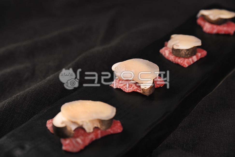 키조개관자,키조개,조개,관자,관자요리,키조개요리,씨푸드,해산물,해산물요리,음식,요리,푸드,쿠킹,플레이팅,음식플레이팅,삼합,관자삼합,키조개삼합