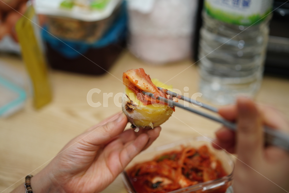 군고구마,고구마,간식,음식,food,먹방,겨울,식물,먹거리,작물,식재료,음식,식재료,요리,food,cook,meal,dishes,food reserves