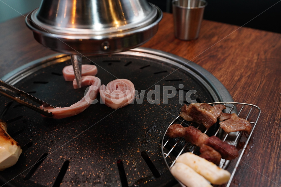 고기,육류,육식,돼지,흑돼지,불판,음식,푸드,food,구이,식사,술안주,안주거리,한식,korean,음식,식재료,요리,food,cook,meal,dishes,food reserves,육류,고기,meat