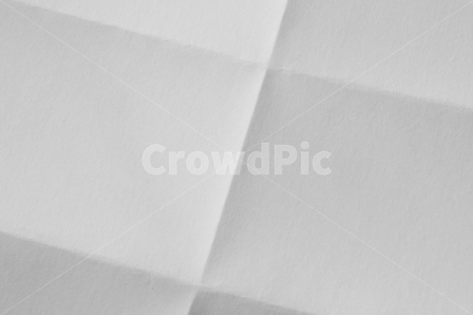 종이,페이퍼,접기,자국,흰색,화이트,하얀색,그레이,흰종이,주름,접은,접어놓은,접힌자국,접은자국,사물,클로즈업