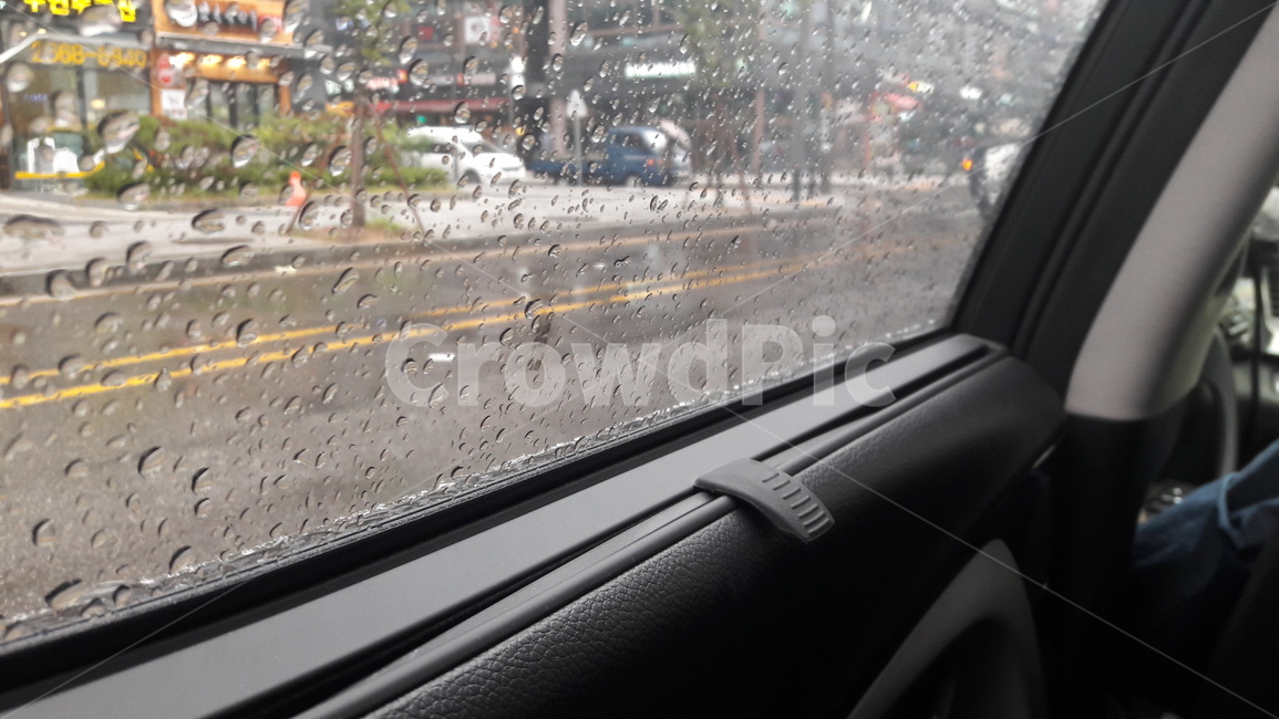 창문,차창문,비,물방울,비풍경,비,비오는날,rain,rainy