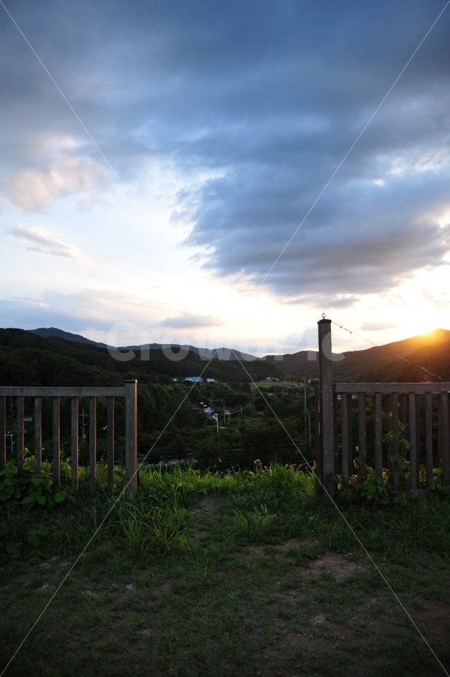 마장저수지,지는태양,역광,하늘,문,자연,풍경,nature,landscape,시골,마을,country,rural,town,flare,플레어,light,빛
