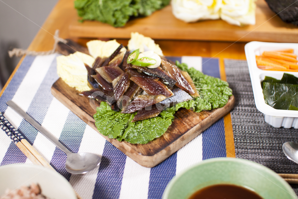 과메기,과메기사진,말린과메기,바다과메기,생선,식재료,아시아음식,음식,한식,회,식사,요리,해산물,건어물,구룡포과메기,반건조,꽁치,청어,특산물,음식,식재료,요리,food,cook,meal,dishes,food reserves