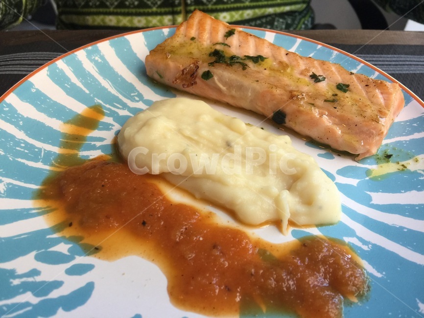 연어,퓨레,감자,소스,식사,음식,점심,salmon,diet,pure,potato