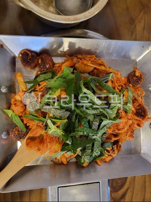 food,음식,순대,곱창,돼지곱창,철판,볶음요리,soondae,gopchang,porkgopchang,ironplate,stirfriedfood