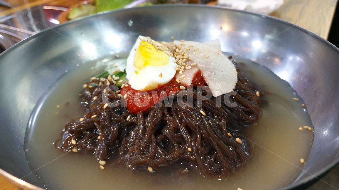 물냉면,음식,여름음식,냉면,찬음식,음식,식재료,요리,food,cook,meal,dishes,food reserves,면류,면요리,noodles,한식,한국음식,한국요리,korean food,korean dishes,korean meal,korean cook