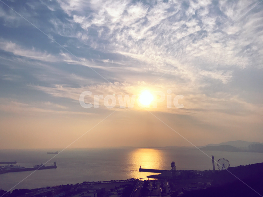 light,빛,sunlight,자연,nature,햇빛,outdoors,옥외,sea,sky,석양,하늘,바다