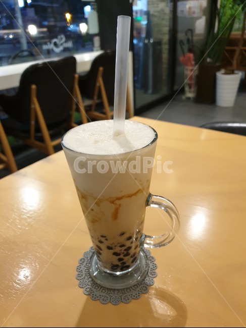 유리잔,커피,버블티,빨대,카페