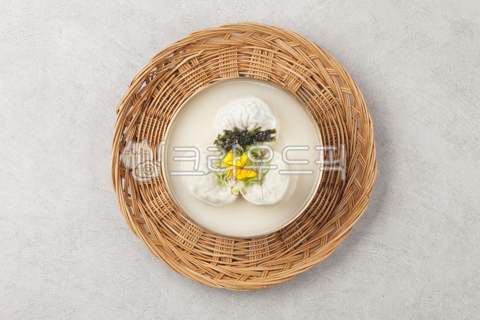 떡국,떡만두국,만두국,만두,가래떡,고명,설음식,명절음식,설날음식,요리