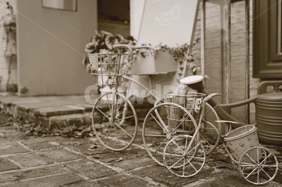 machine,기계,wheel,바퀴,필름,자전거,엔틱,흑백,모노톤,monochrome,black and white
