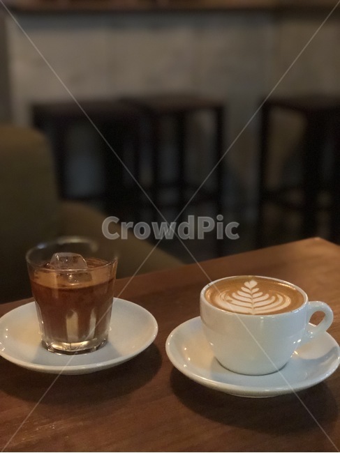 커피,카페,유리잔,아이스라떼,라떼,커피,카페,coffee,cafe