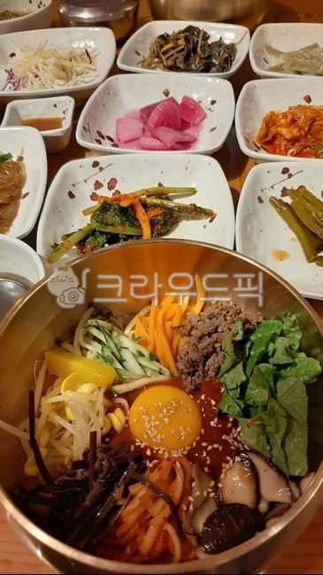 Jeonju Bibimbap,One table setting,Bibimbam,food