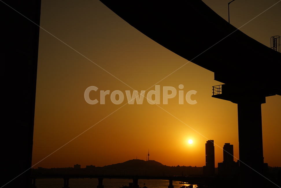 뚝섬,뚝섬유원지,청담대교,야경,해질녘,senset,sunrise,감성,풍경,도시,풍경,city,landscape,한국도시풍경,한국도시경관,korea cityscape,실루엣,그림자,silhouette,shadow,건축물,건물외관,exterior,building,structure,architecture,construction,flare,플레어,light,빛,nature,자연,sunlight,햇빛,outdoors,옥외
