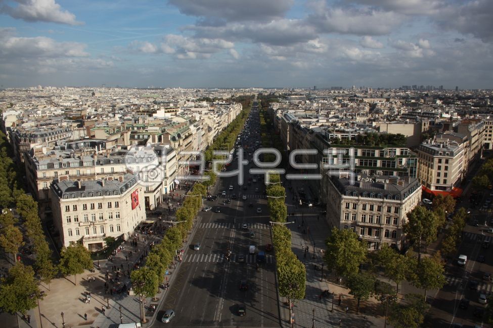 Rooftop of the Arc de Triomphe,French city,city,cityscape,France,Panoramic view of Paris,Paris