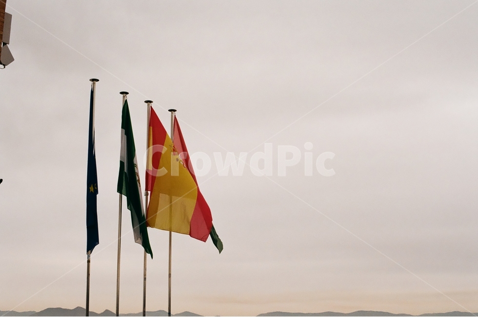 국기,하늘,노을,스페인,해외,외국,세계,도시,감성,감정,spain,landscape,world,feeling,emotion,감성,sensible,feeling