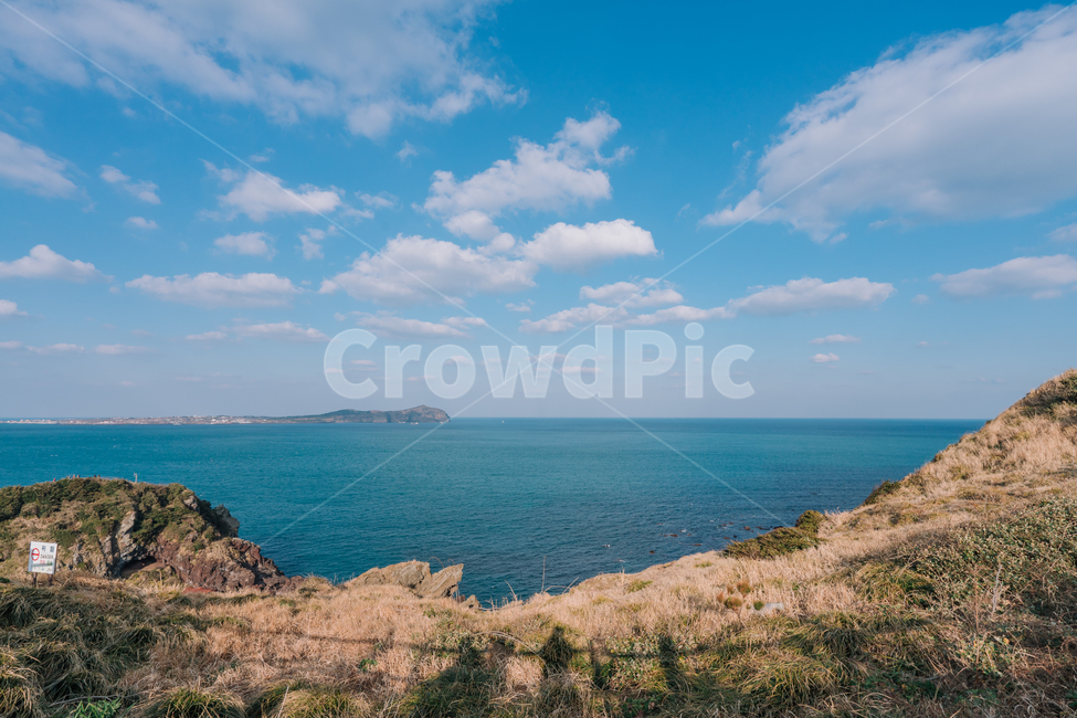 제주도,바다,겨울바다,월정리,파도,해변,제주,모래사장,모래,풍경,자연,korea,jeju,sea,wave,wintersea,우도,자연,풍경,nature,landscape,한국자연풍경,한국자연경관,korea nature landscape,제주도,jeju,jeju island,outdoors,옥외,land,땅,ocean,대양,water,물,shoreline,해안선,promontory,곶