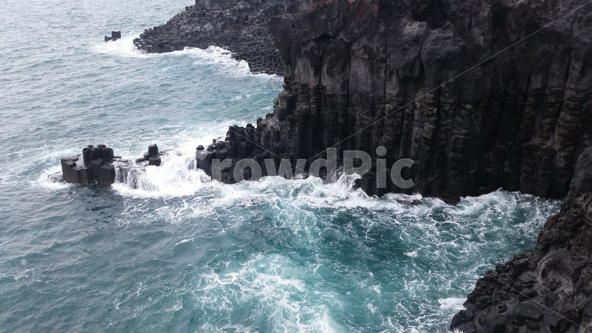 주상절리,제주도,파도,바다,바위,jusangjeollicliff,jejudo,jeju,wave,breaker,sea,ocean,rock,boulder